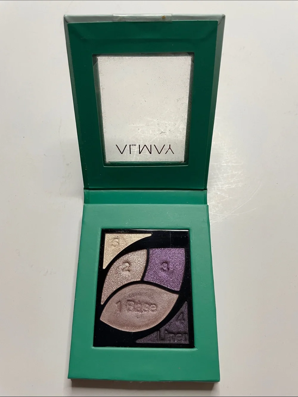 NWOT Almay Eyeshadow Palette in Teal Case - Purple, Silver & Champagne